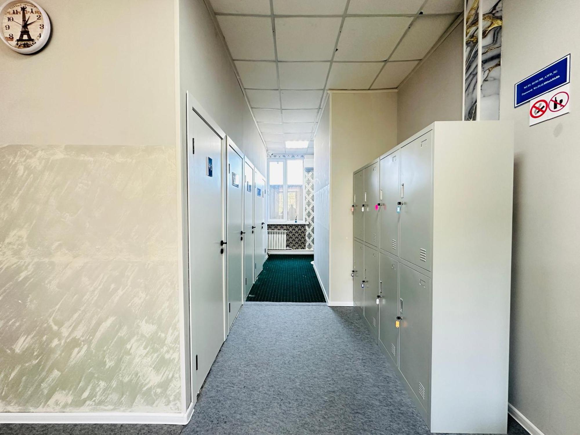 Center Capsule Hotel Алмати Екстер'єр фото